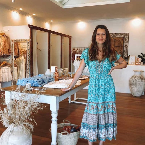 boho floral print v neck button ruffle miDI dress - Picture 9 of 14